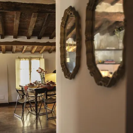 Appartamento La Mansardina Beccheria 1 Double Bedroom, 1 Sofa Bed Lucca